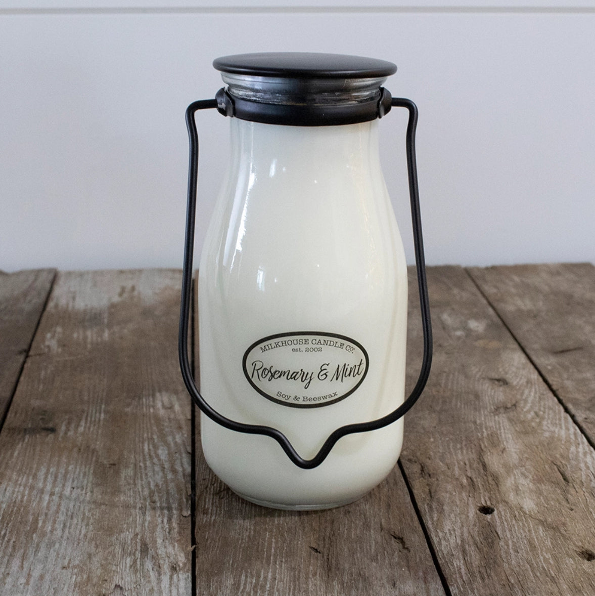 Saltwater Mist butter glow jar 16 oz Milkhouse candle