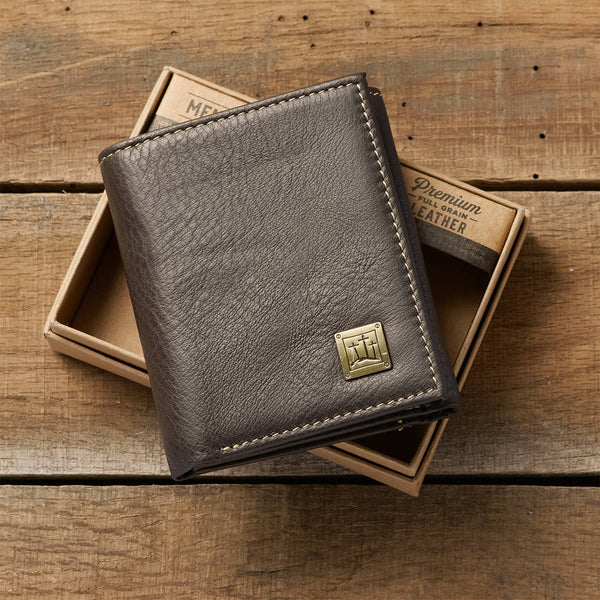 Wallet Leather Brown Crosses Badge