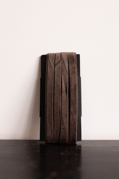Ribbon Brown Paddle Packaging