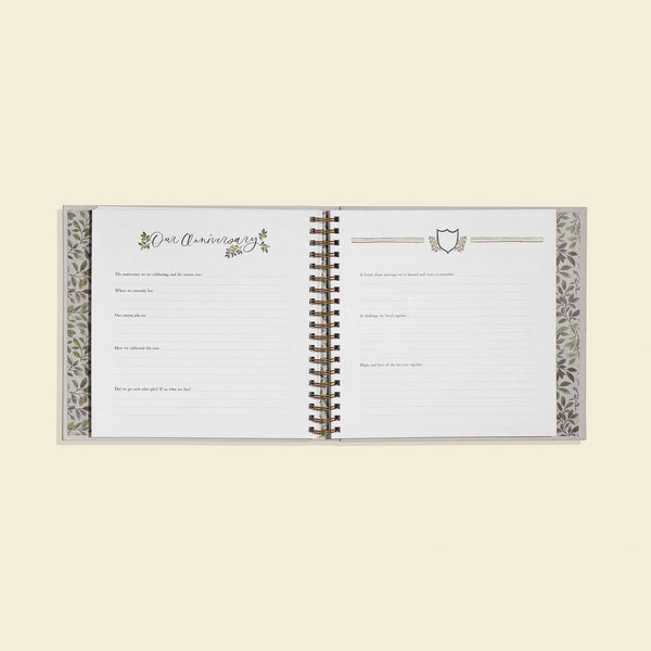 As We Grow: Memory Book for Couples (Wedding Gifts)