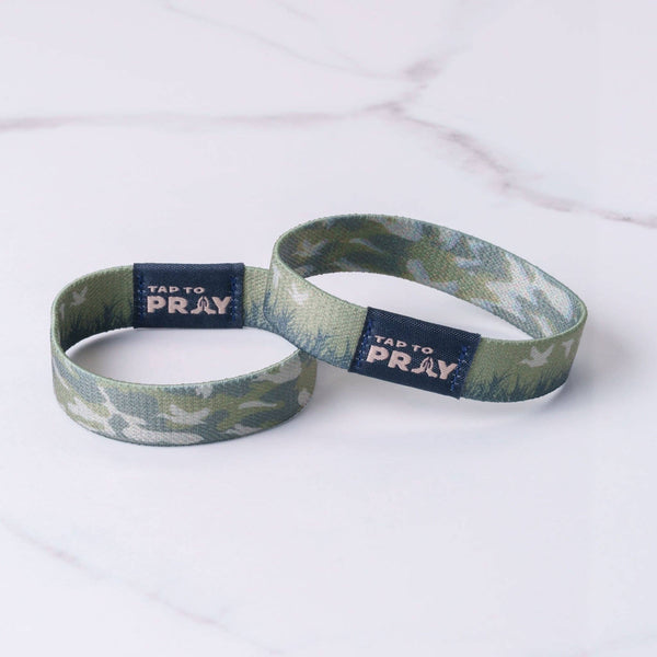 Tap To Pray® Wristband – Waterfowl: Medium