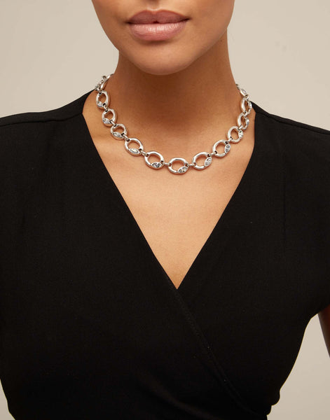 Uno de 50 Details Necklace
