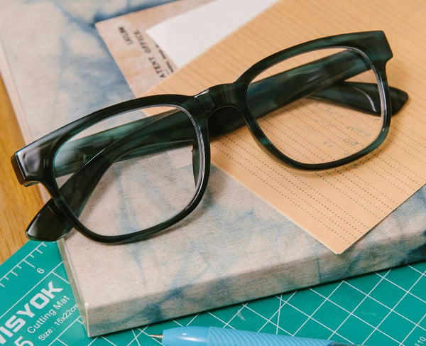 Kent (Blue Light): Teal Horn / Reading / 1.75