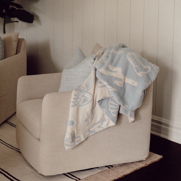 Coastal Cowgirl Luxe Home Blanket: Sand/Cream