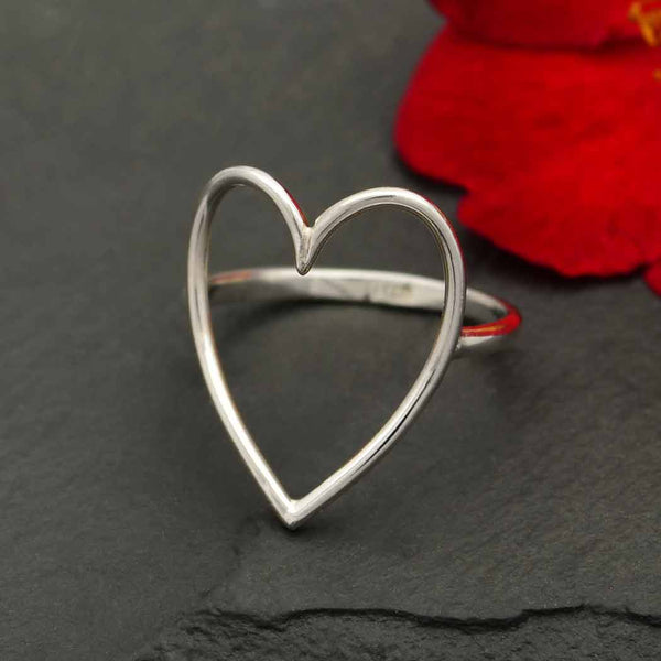 Sterling Silver Large Wire Heart Ring: 8