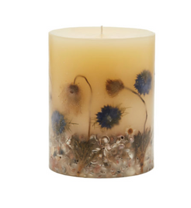 Rosy Rings Beach Daisy Round Botanical Candle