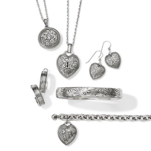 Romanza Round Locket Necklace